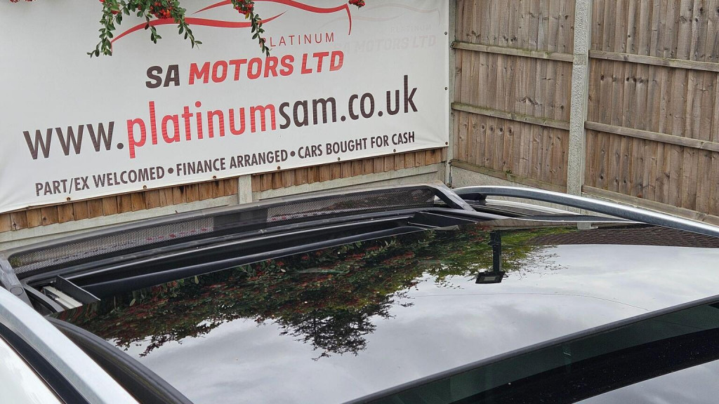 View MERCEDES-BENZ E CLASS 2.1 E220 BlueTEC SE G-Tronic+ Euro 6 (s/s) 5dr