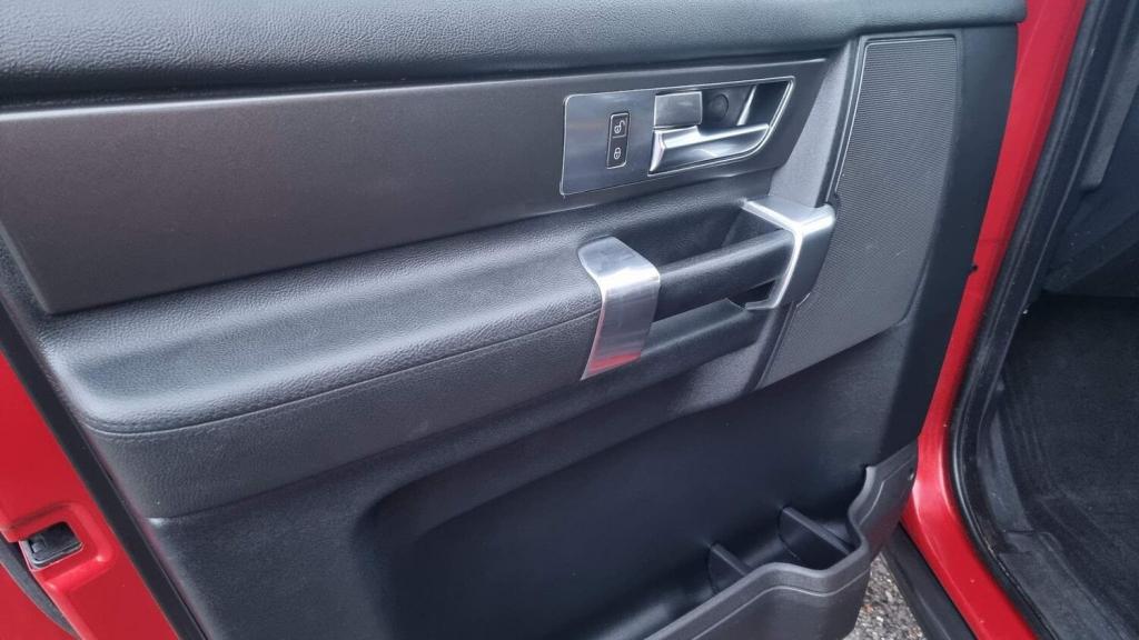 LAND ROVER DISCOVERY 4