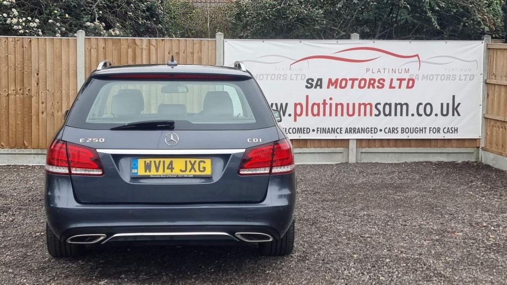 MERCEDES-BENZ E CLASS