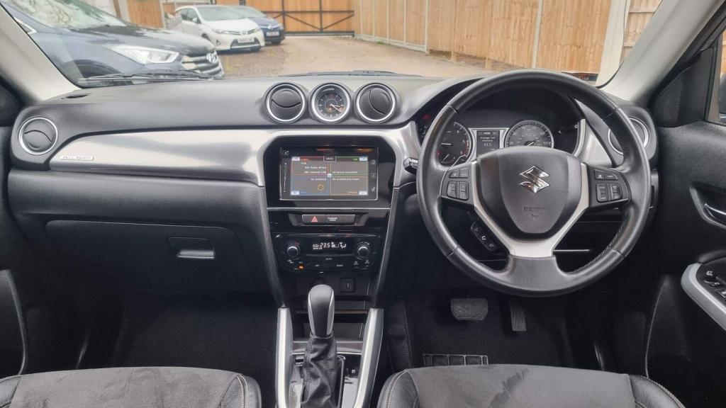 View SUZUKI VITARA 1.6 DDiS SZ5 TCSS ALLGRIP Euro 6 (s/s) 5dr