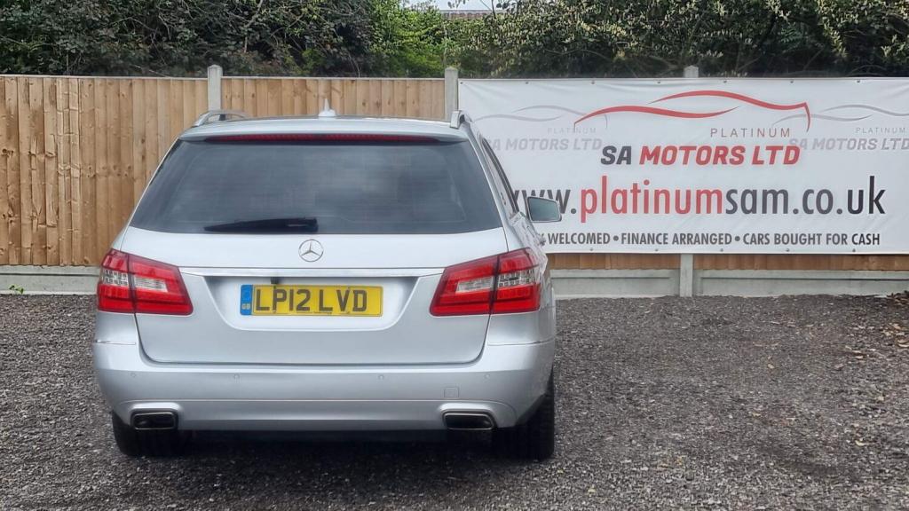 MERCEDES-BENZ E CLASS