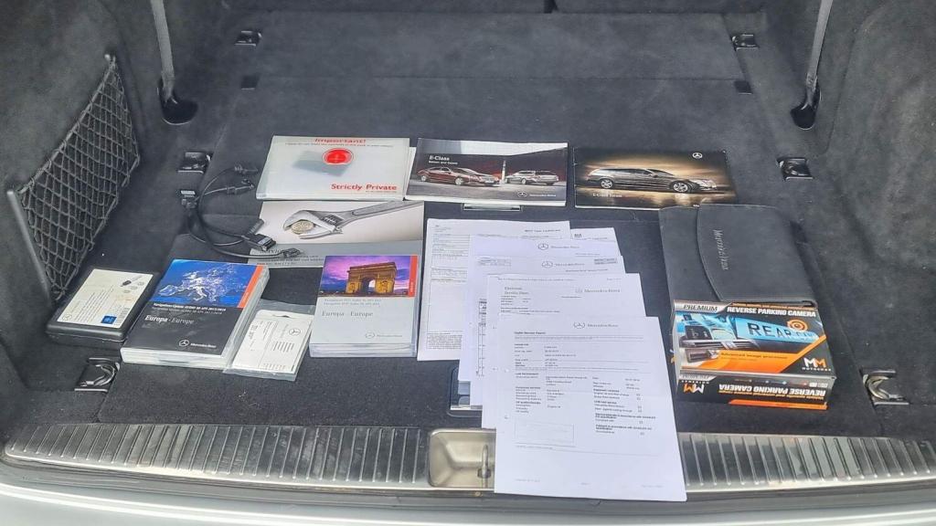 MERCEDES-BENZ E CLASS