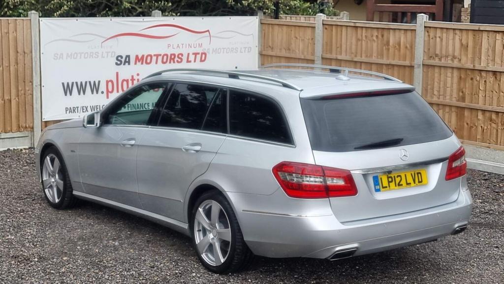 MERCEDES-BENZ E CLASS