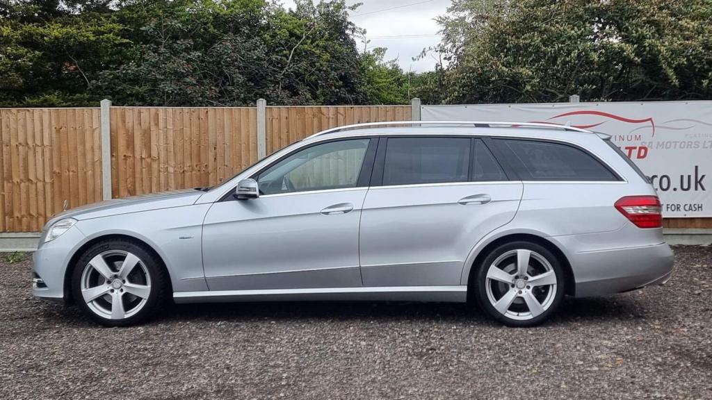 MERCEDES-BENZ E CLASS