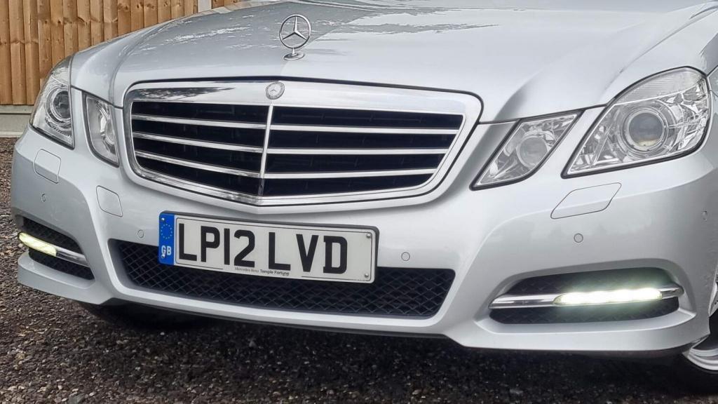 MERCEDES-BENZ E CLASS