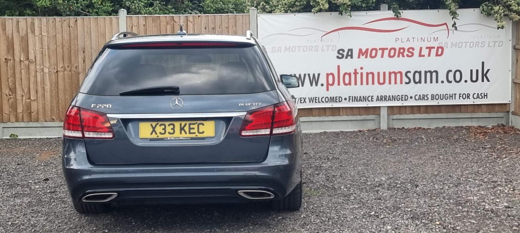 MERCEDES-BENZ E CLASS