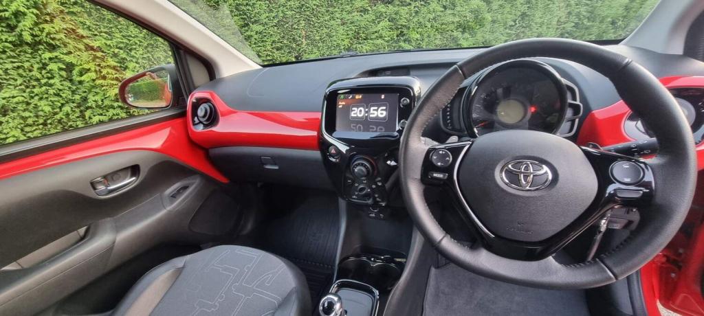 View TOYOTA AYGO 1.0 VVT-i x-pression x-shift Euro 5 5dr Euro 5