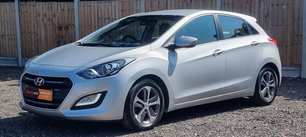 HYUNDAI I30
