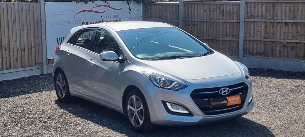 HYUNDAI I30
