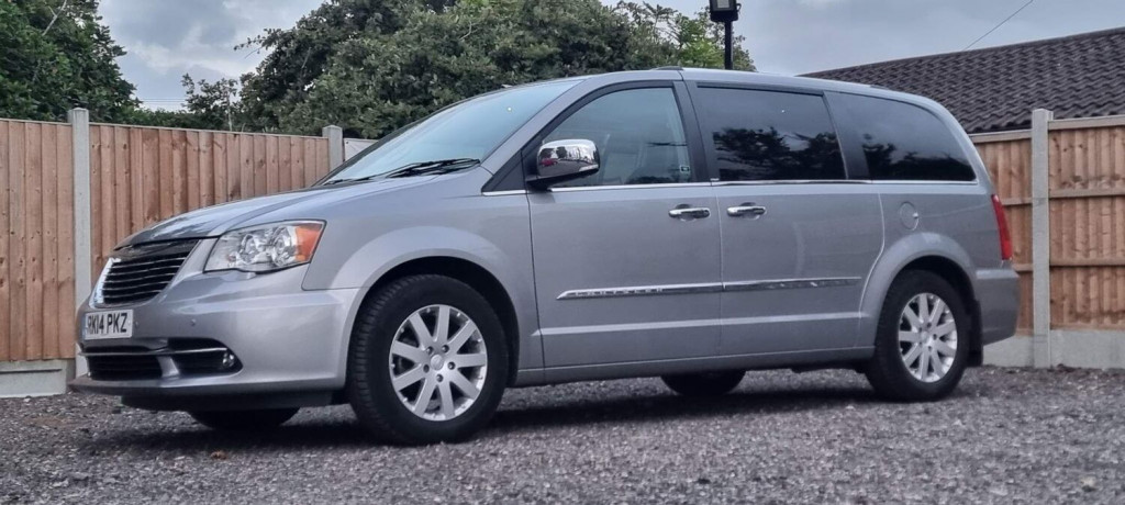 CHRYSLER GRAND VOYAGER