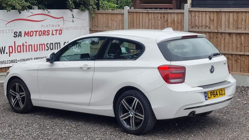 BMW 1 SERIES