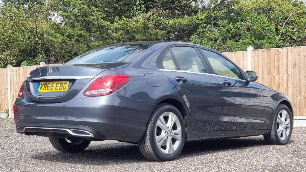 MERCEDES-BENZ C CLASS