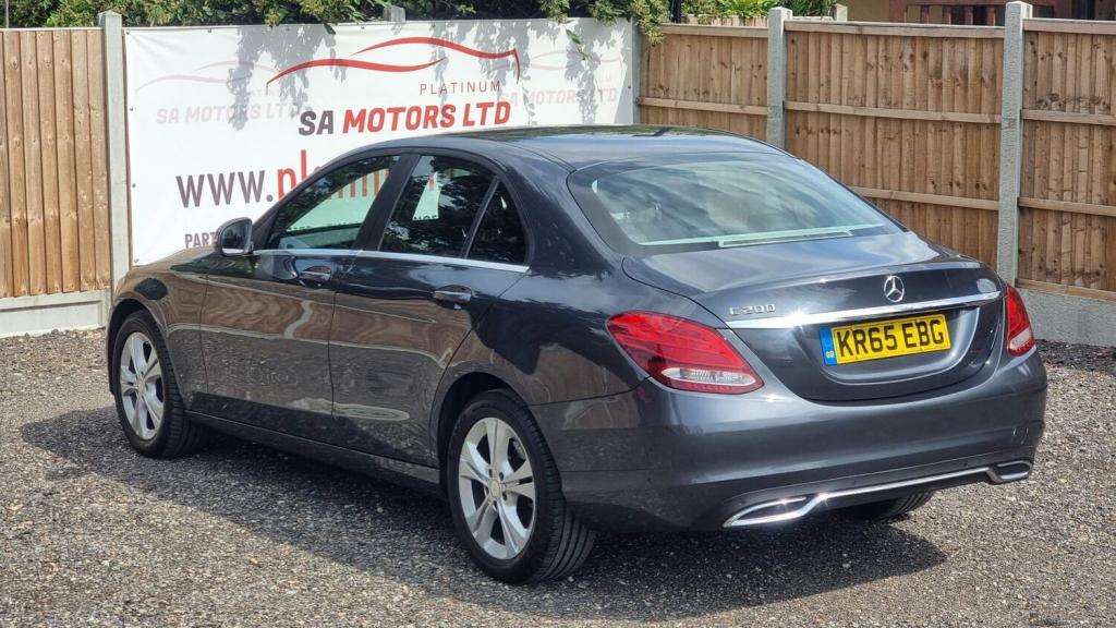 MERCEDES-BENZ C CLASS