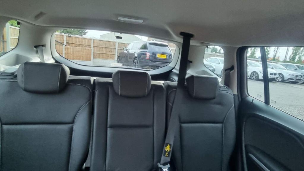 VAUXHALL ZAFIRA TOURER