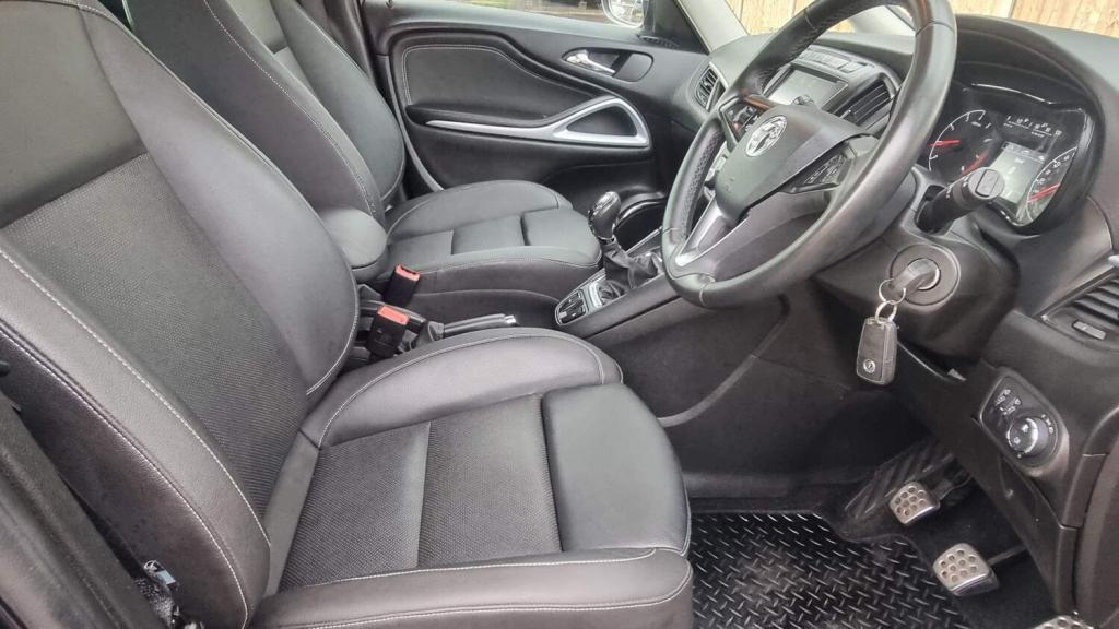 VAUXHALL ZAFIRA TOURER