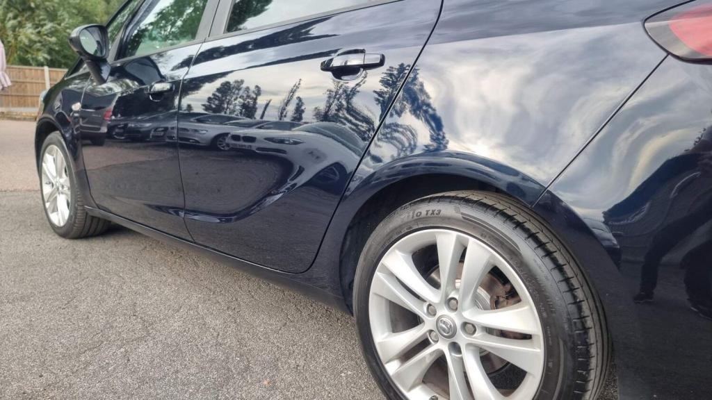 VAUXHALL ZAFIRA TOURER