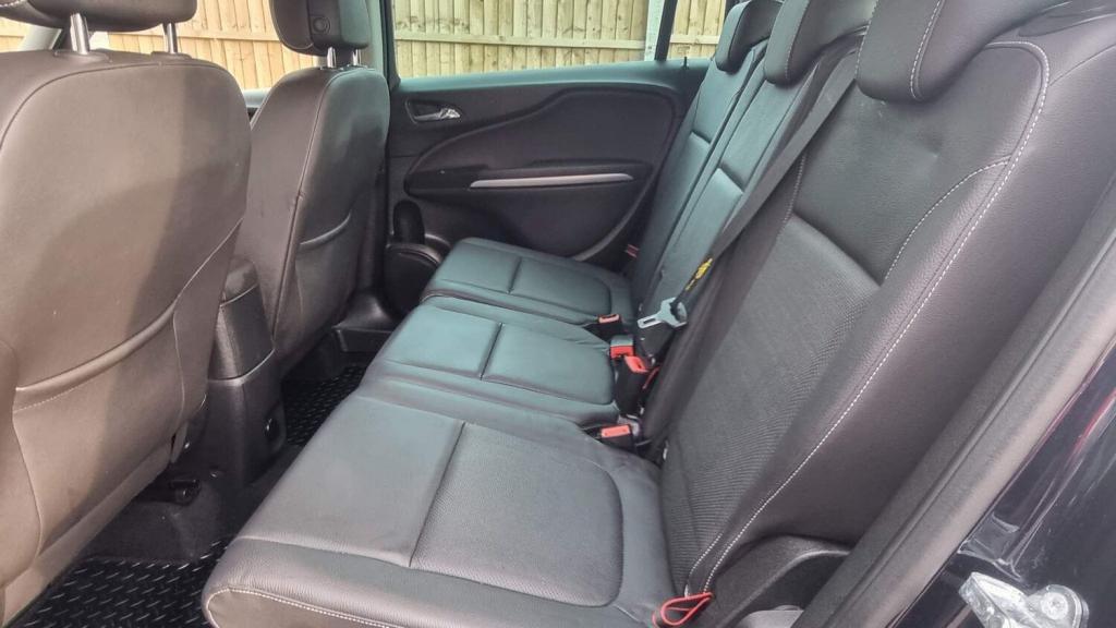 VAUXHALL ZAFIRA TOURER