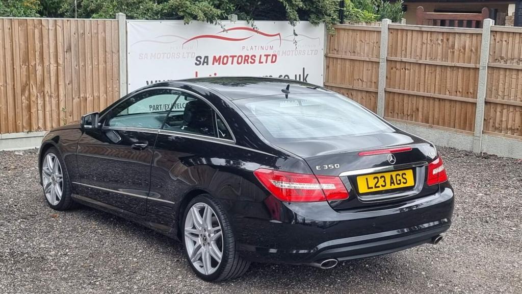 MERCEDES-BENZ E CLASS