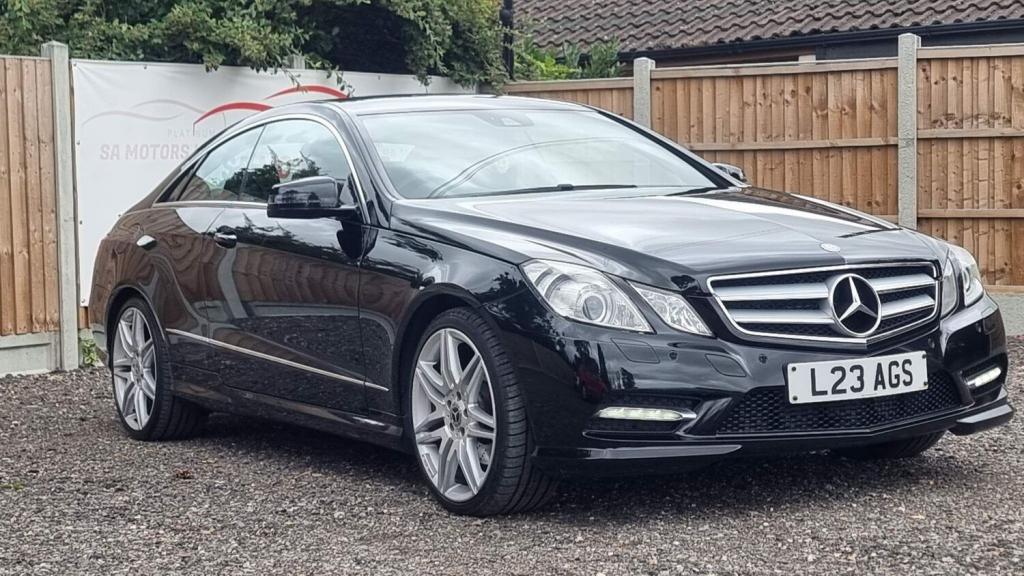 MERCEDES-BENZ E CLASS