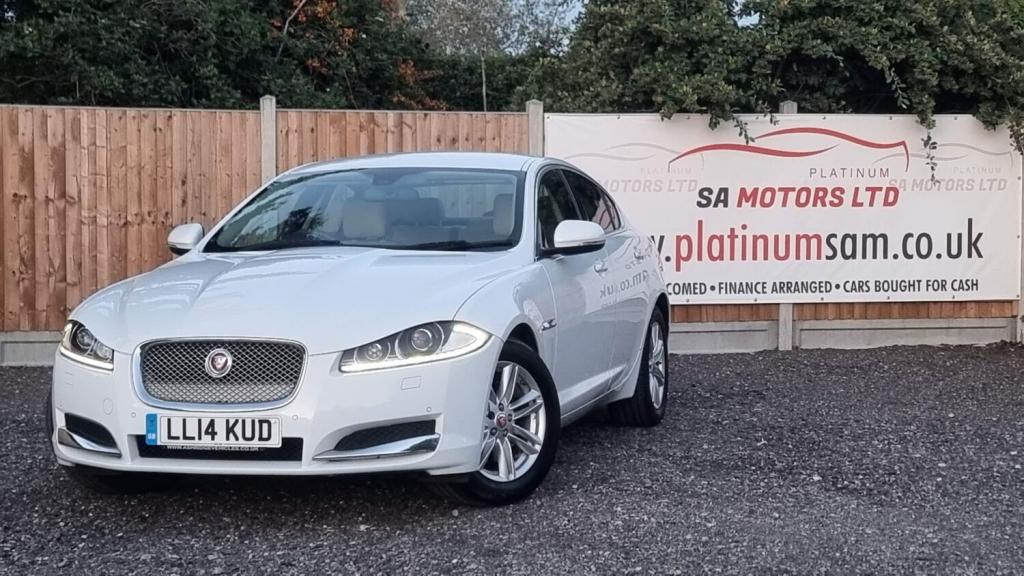 View JAGUAR XF 2.2d Luxury Auto Euro 5 (s/s) 4dr