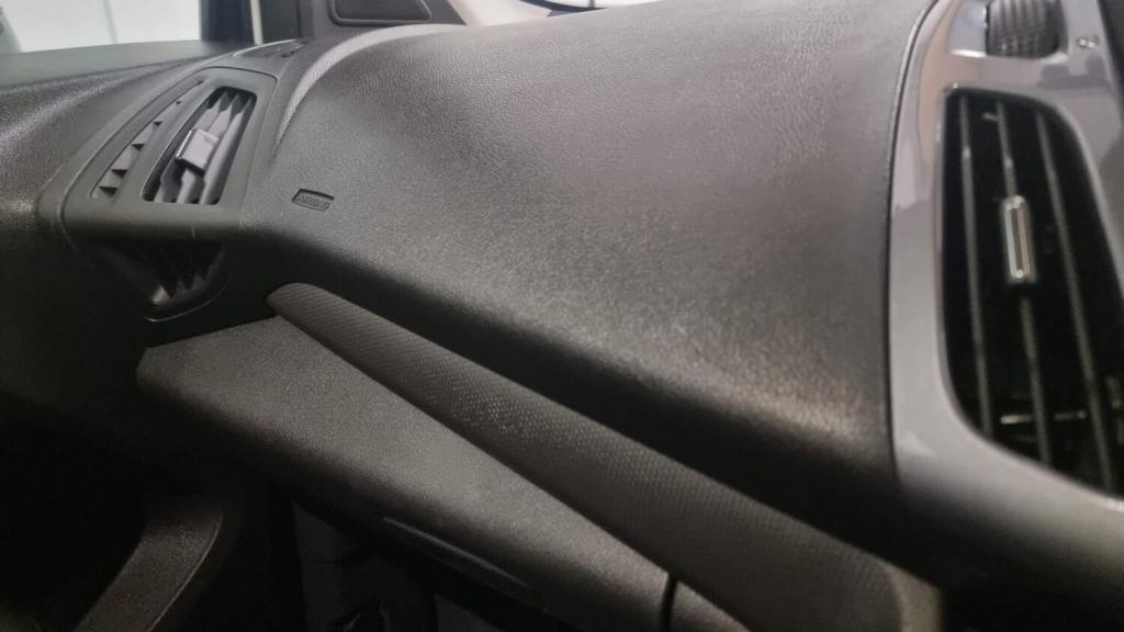 FORD GRAND TOURNEO CONNECT