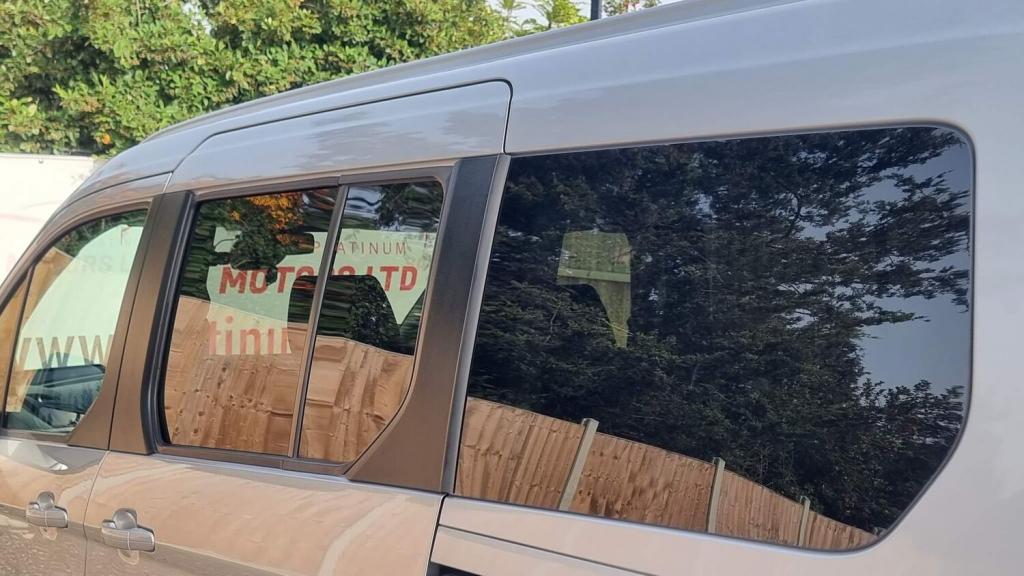 FORD GRAND TOURNEO CONNECT