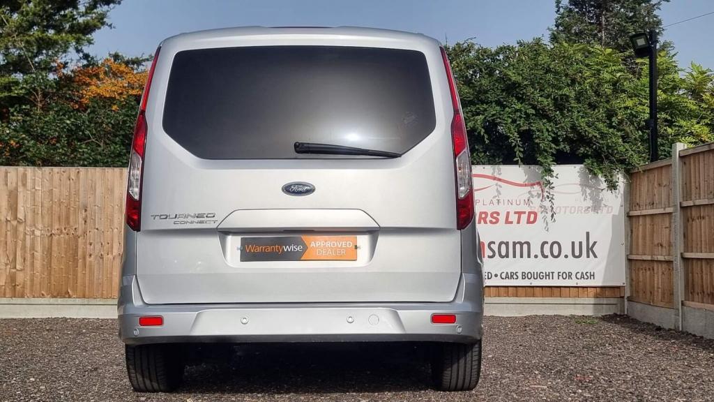 FORD GRAND TOURNEO CONNECT