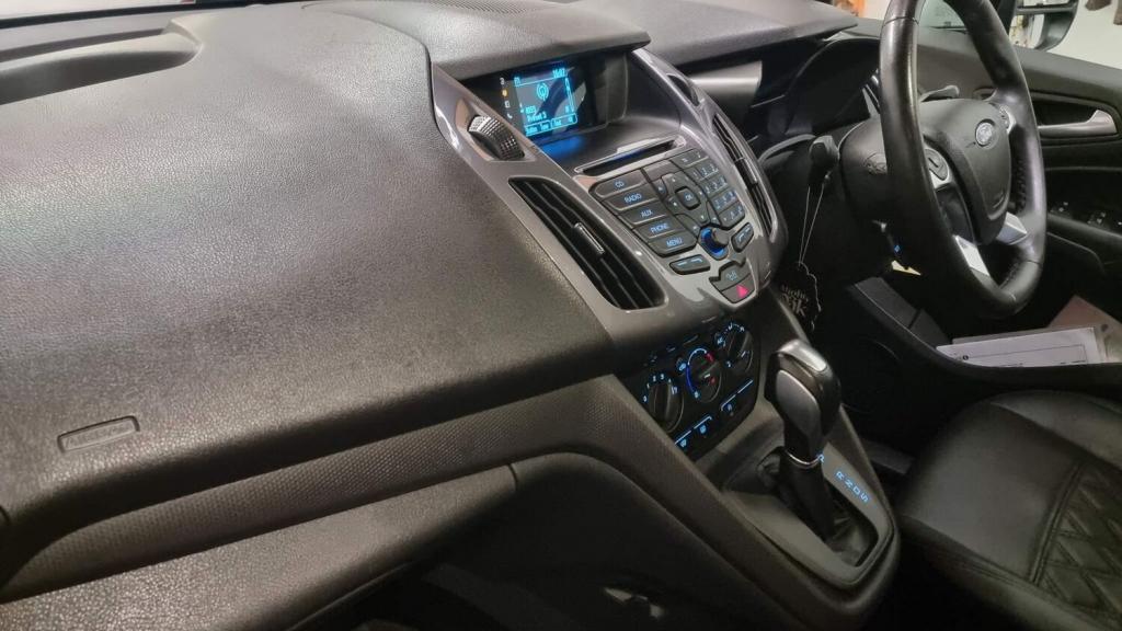 FORD GRAND TOURNEO CONNECT