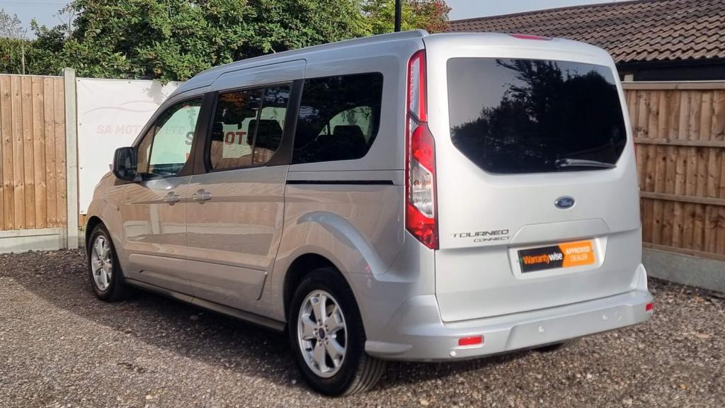 FORD GRAND TOURNEO CONNECT