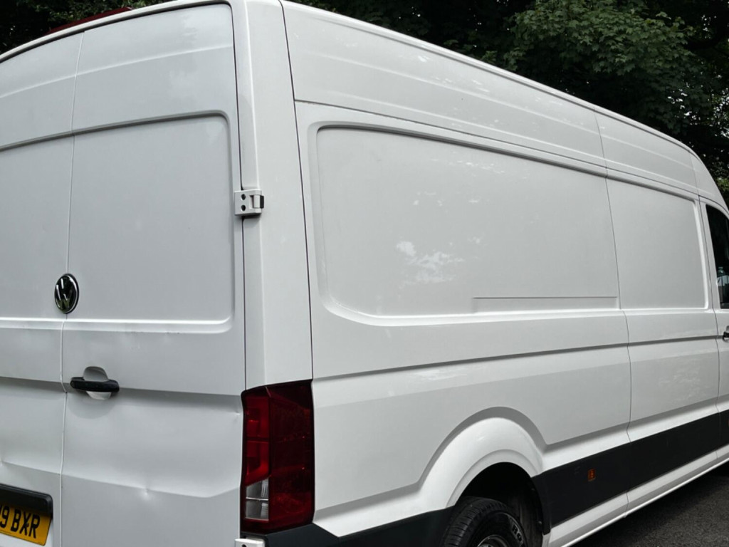 VOLKSWAGEN CRAFTER