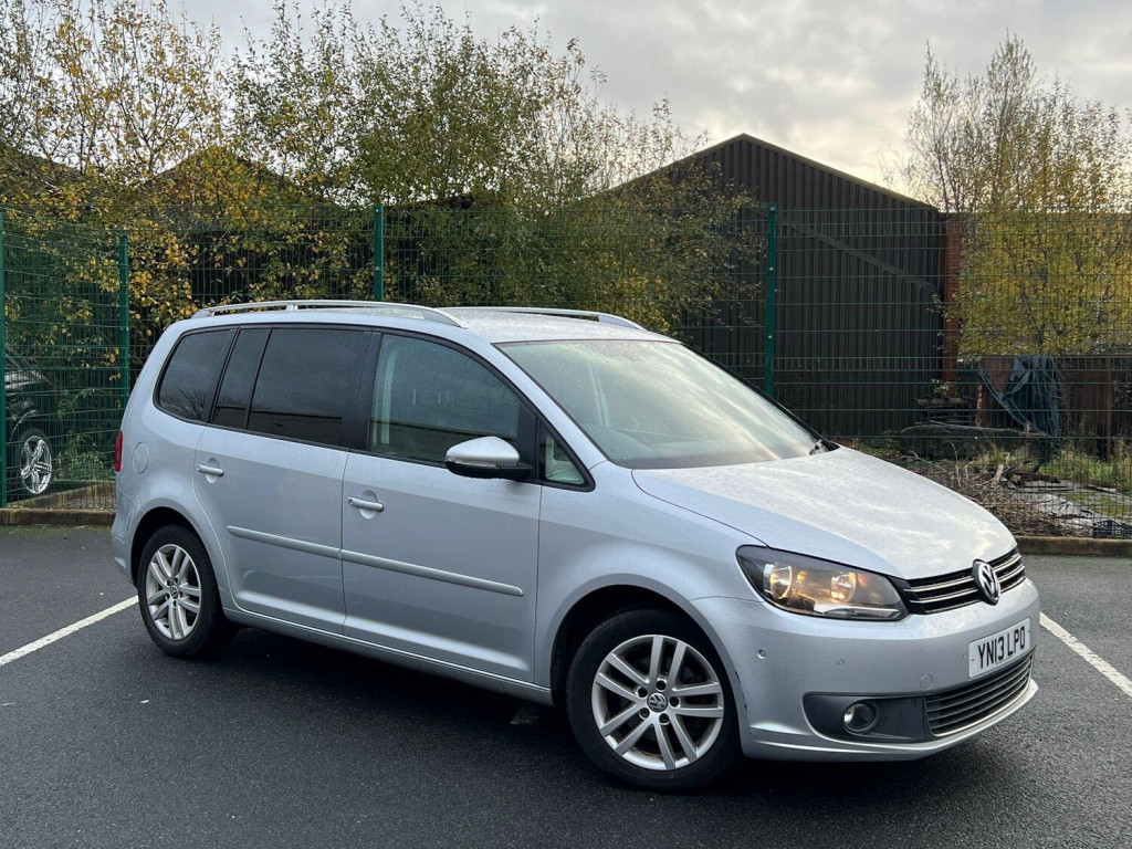 View VOLKSWAGEN TOURAN 1.6 TDI SE DSG Euro 5 5dr