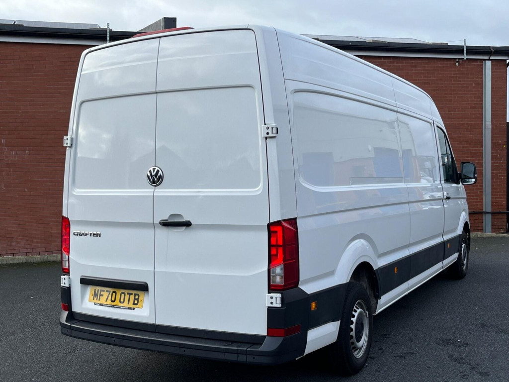 View VOLKSWAGEN CRAFTER 2.0 TDI CR35 Startline FWD LWB High Roof Euro 6 (s/s) 5dr