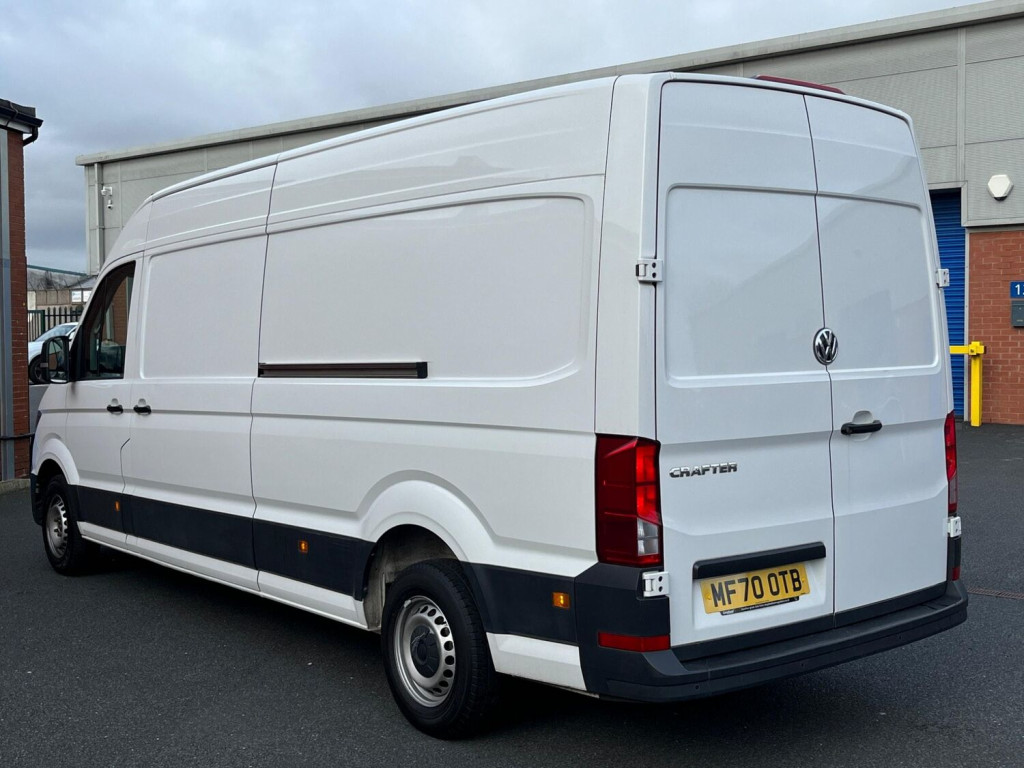VOLKSWAGEN CRAFTER