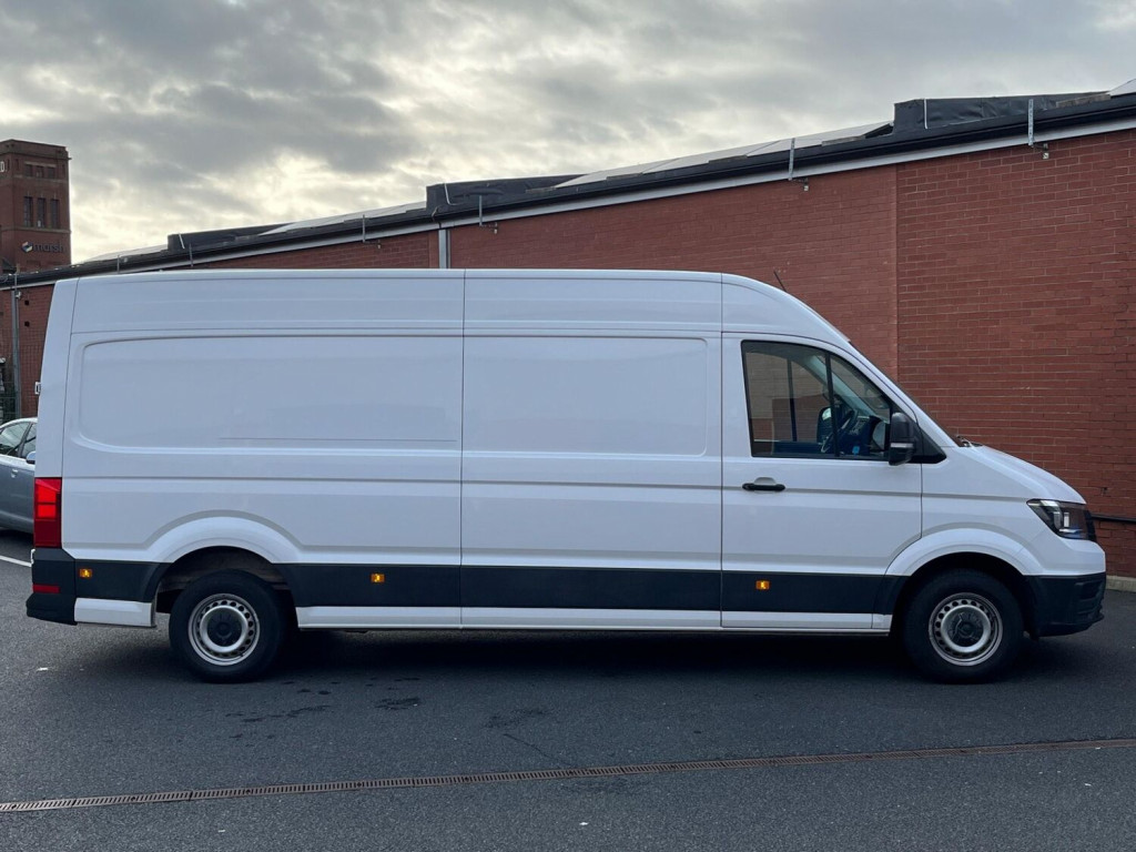 View VOLKSWAGEN CRAFTER 2.0 TDI CR35 Startline FWD LWB High Roof Euro 6 (s/s) 5dr