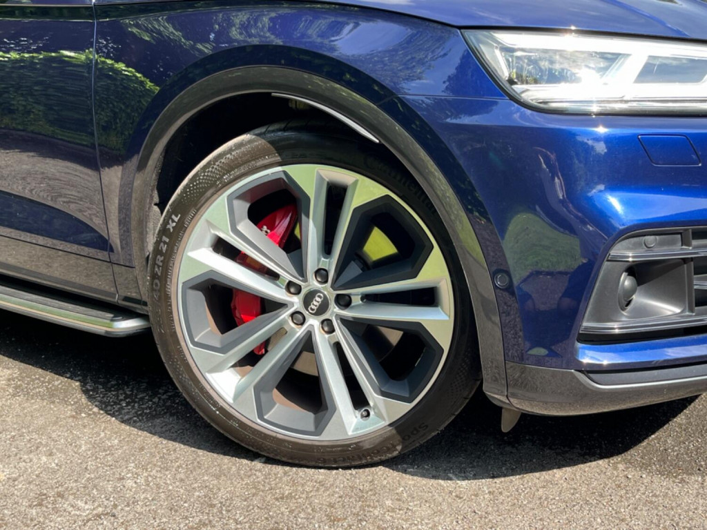 AUDI SQ5