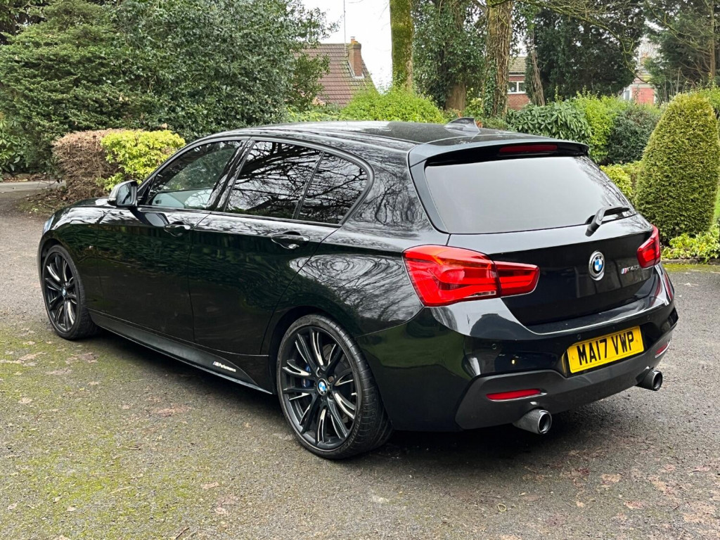 BMW 1 SERIES