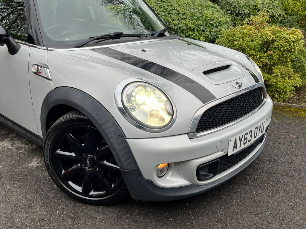 View MINI HATCH 1.6 Cooper S Hatch