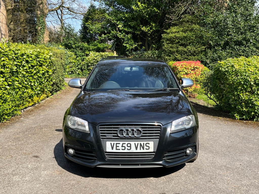 View AUDI A3 2.0 TDI Black Edition