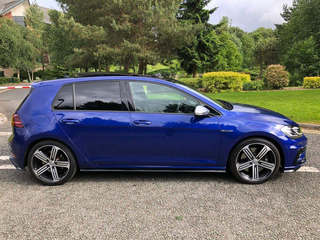 View VOLKSWAGEN GOLF 2.0 TSI BlueMotion Tech R DSG 4Motion Euro 6 ss 5dr