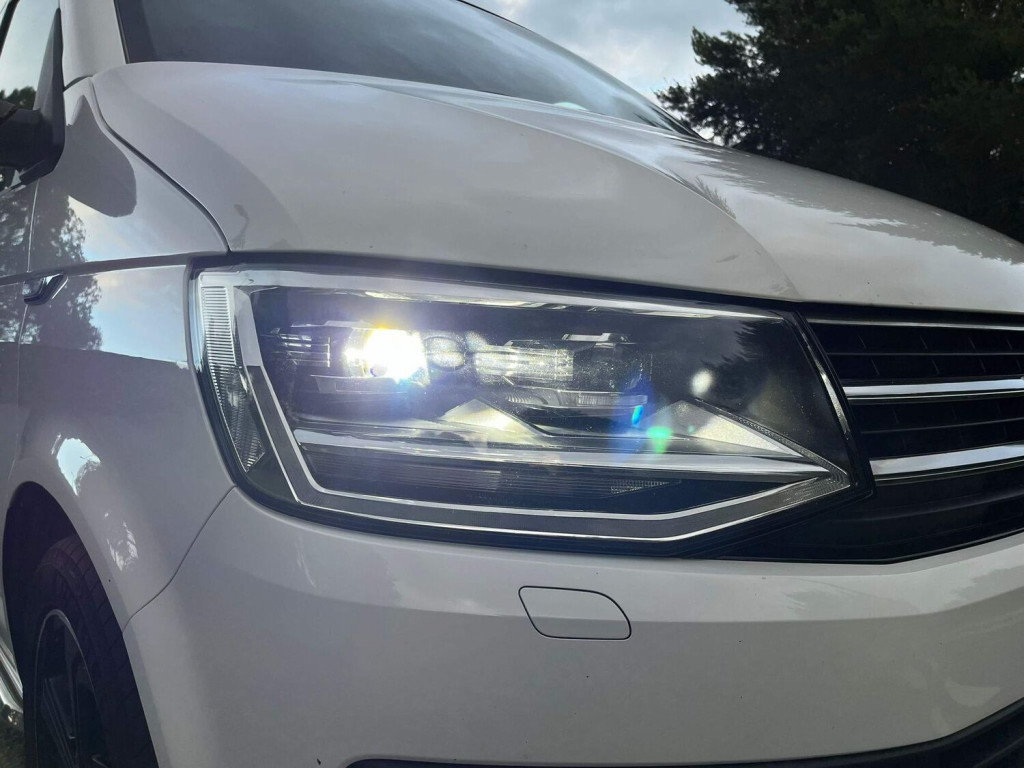 VOLKSWAGEN TRANSPORTER SPORTLINE