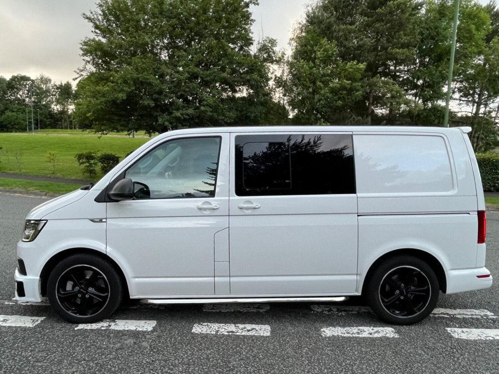 VOLKSWAGEN TRANSPORTER SPORTLINE