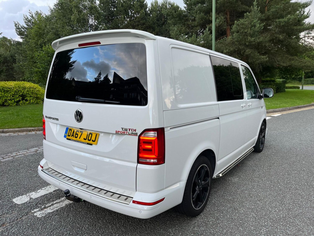 VOLKSWAGEN TRANSPORTER SPORTLINE