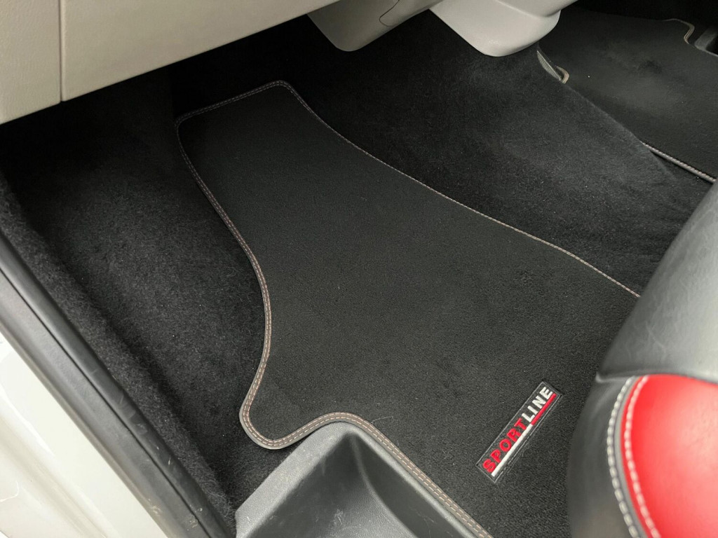 VOLKSWAGEN TRANSPORTER SPORTLINE