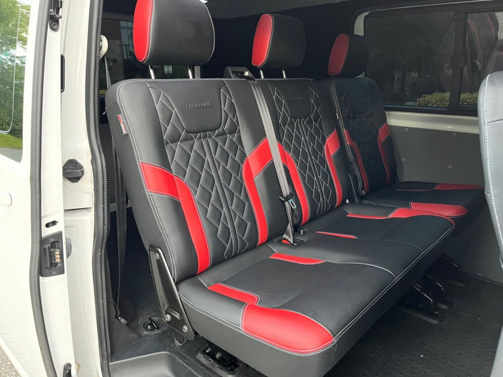 VOLKSWAGEN TRANSPORTER SPORTLINE