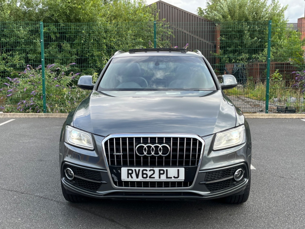AUDI Q5
