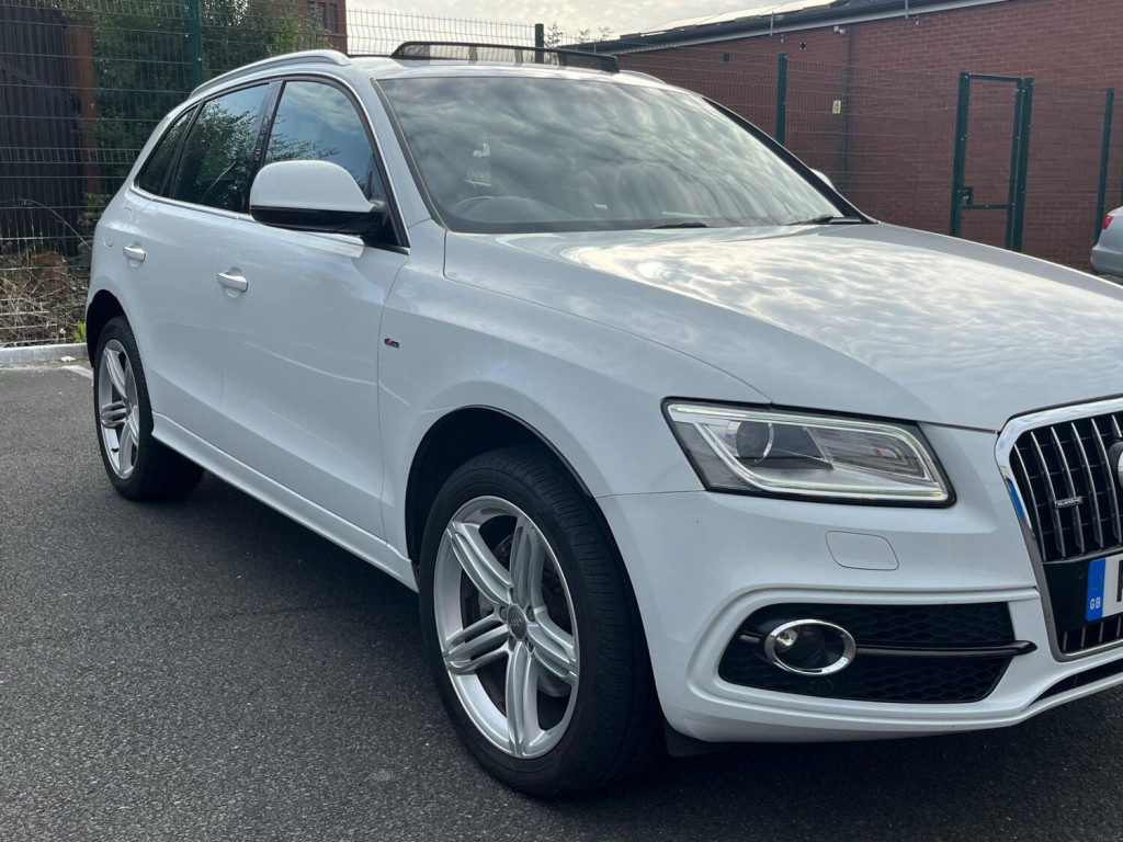 AUDI Q5