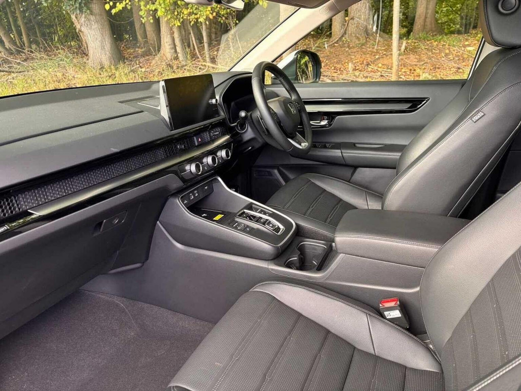 View HONDA CR-V 2.0 h i-MMD Elegance eCVT 4WD Euro 6 (s/s) 5dr