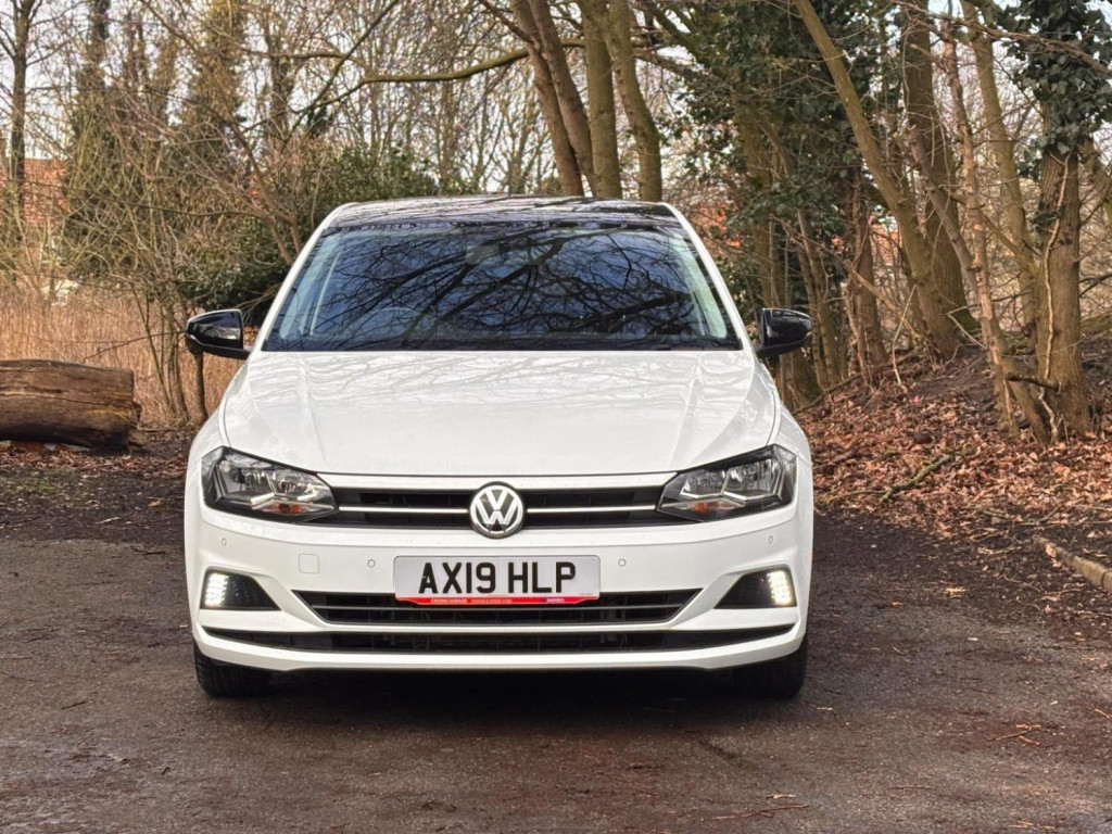 View VOLKSWAGEN POLO 1.0 TSI SE Euro 6 (s/s) 5dr