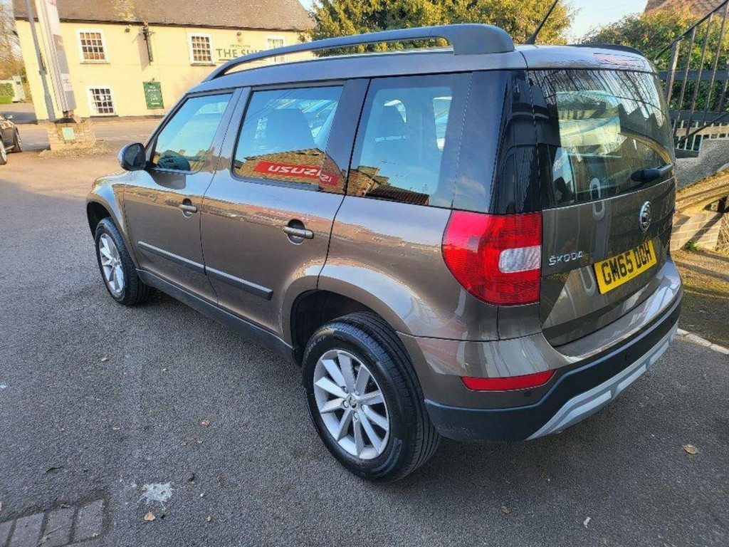 SKODA YETI