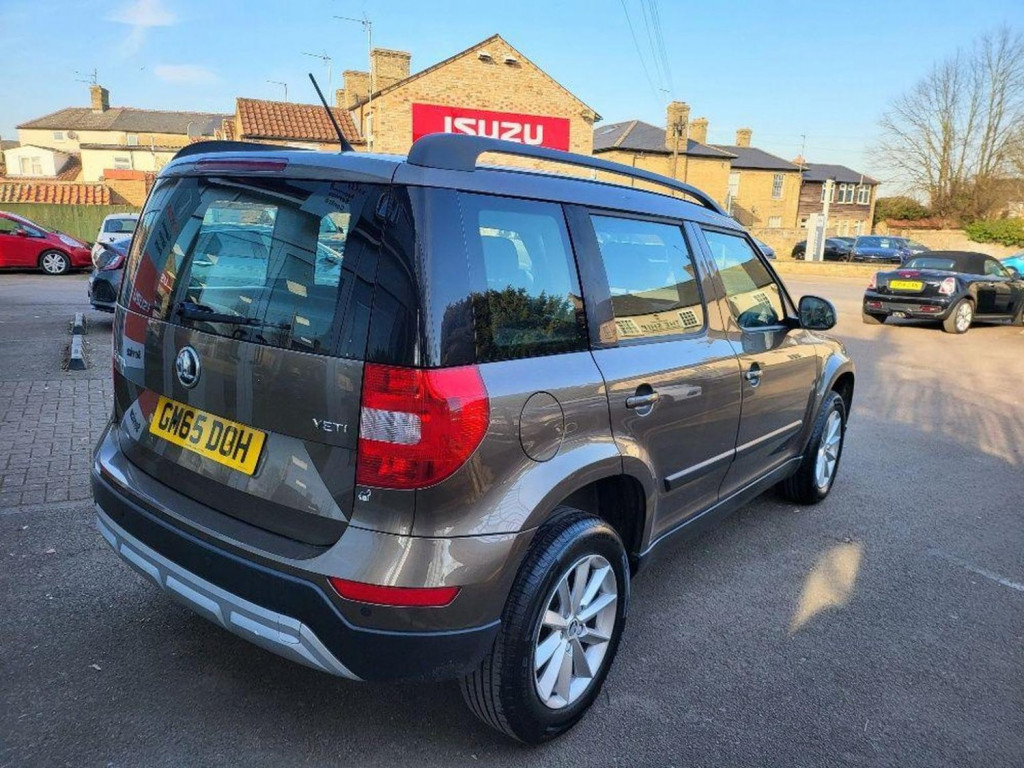 SKODA YETI